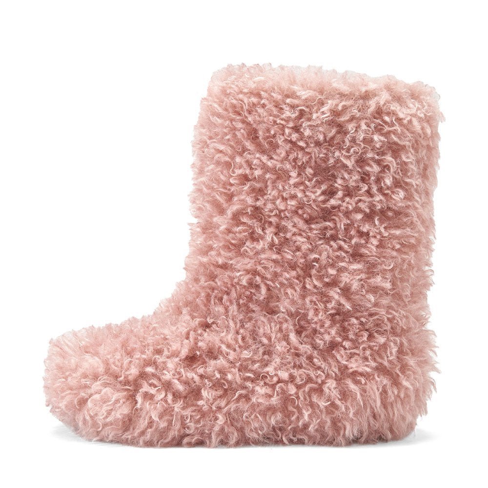 pink fluffy slipper boots