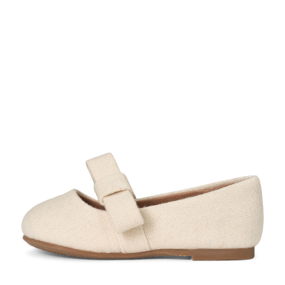 Mia Wool White Shoes by Age of Innocence