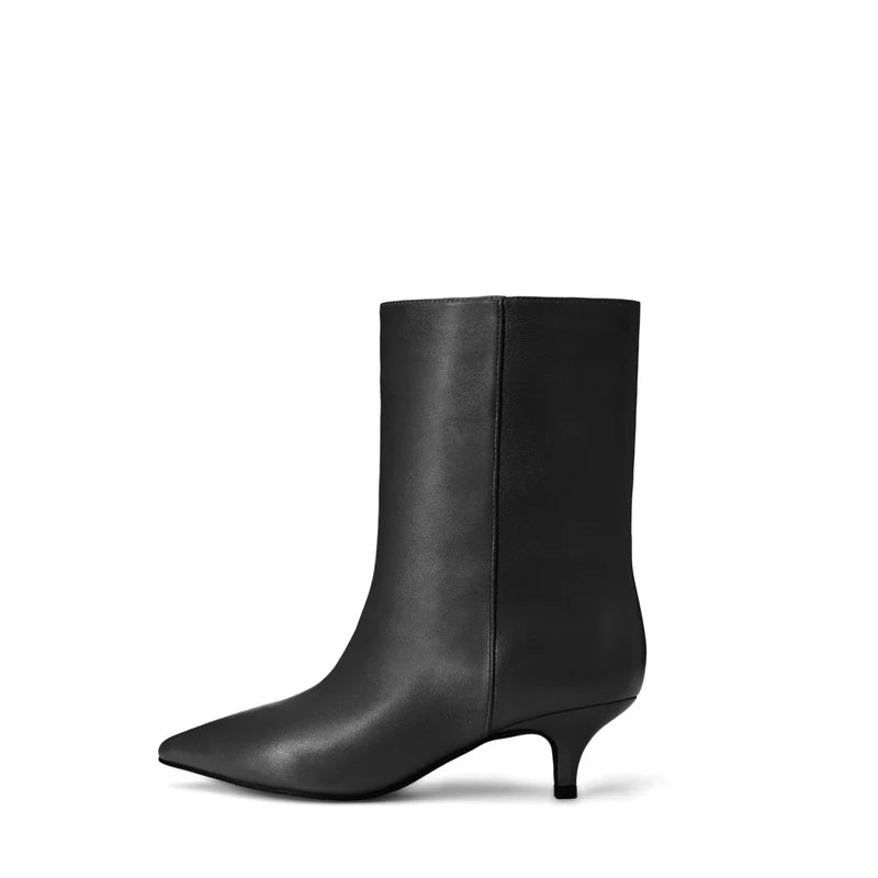 Gina Black Boots by Age of Innocence