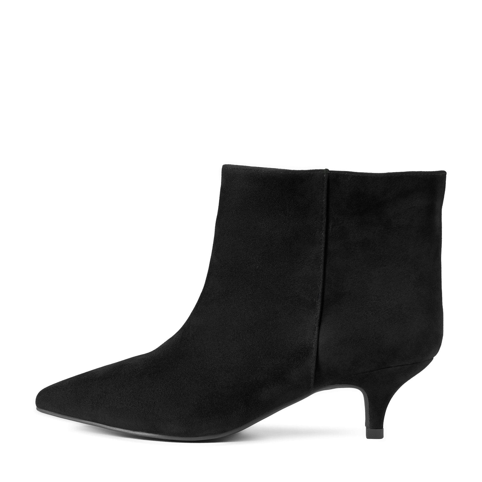 Issy Black Boots by Age of Innocence