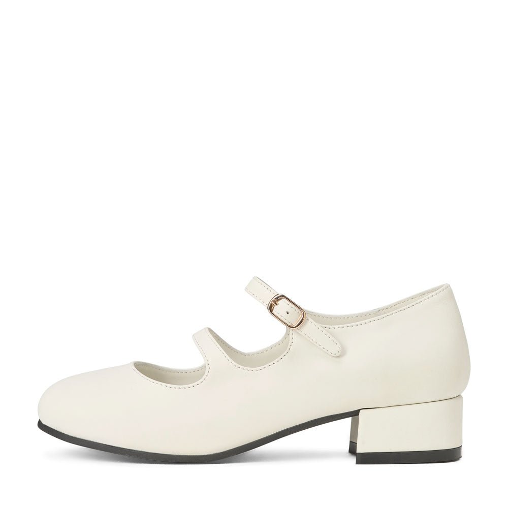 Seema Leather White Shoes by Age of Innocence